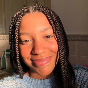 Meet your Posher, Madison